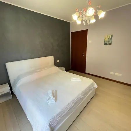 House Fiera Apartament *