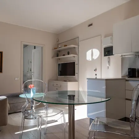 Lägenhet Repubblica Premium Milano