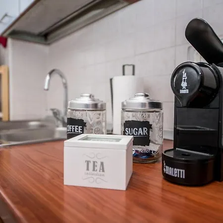 Metro 4 - Grazioso Bilocale Accogliente