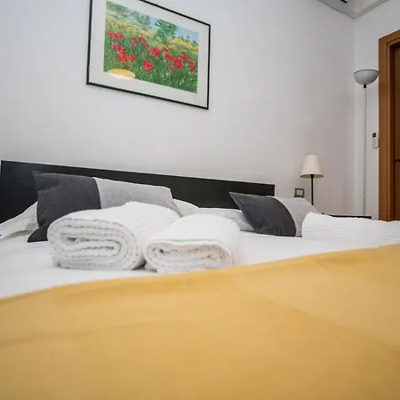 Daire Metro 4 - Grazioso Bilocale Accogliente