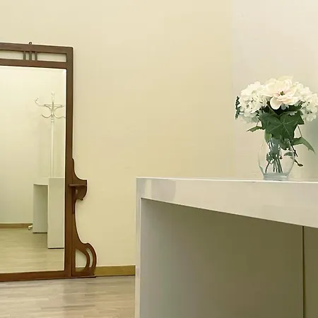 Appartement Splendido Quadrilocale Liberty In Porta Venezia *