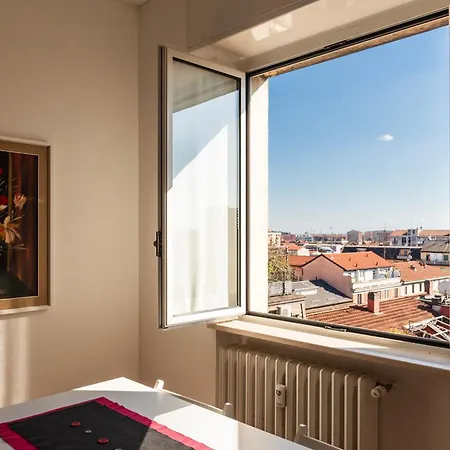 Youhosty - Da Cermenate 12 *