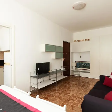 Youhosty - Da Cermenate 12 Milano