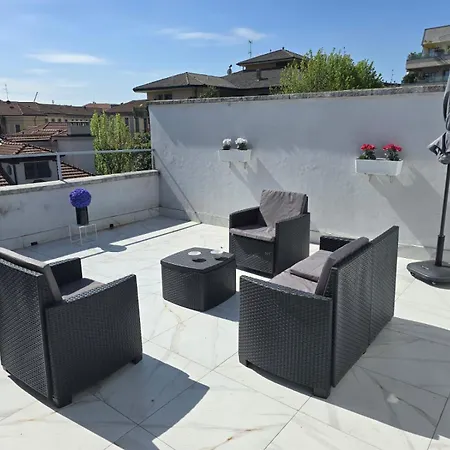 Rent In Bilocale Di 40 Mq Con Parcheggio Milan