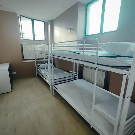 Albergue Cinhouse *