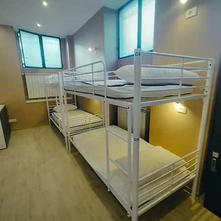 Cinhouse Albergue *