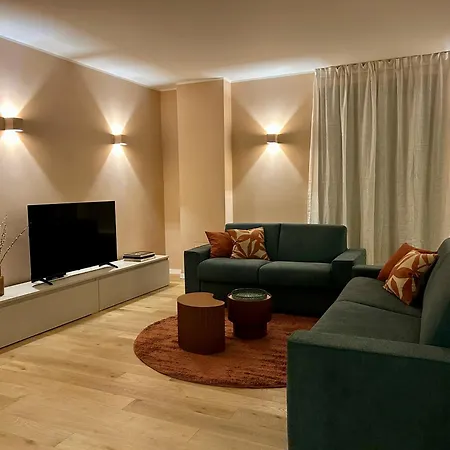 Apartment Fifty Eight Repubblica Three Bedrooms