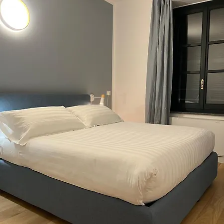 Apartment Fifty Eight Repubblica Three Bedrooms Milan