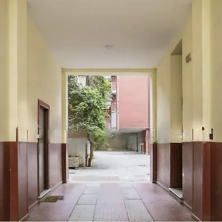 Apartment Luce Place Authentic Getaway Milan