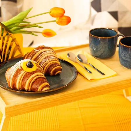 Gold - Navigli, Duomo, דירה