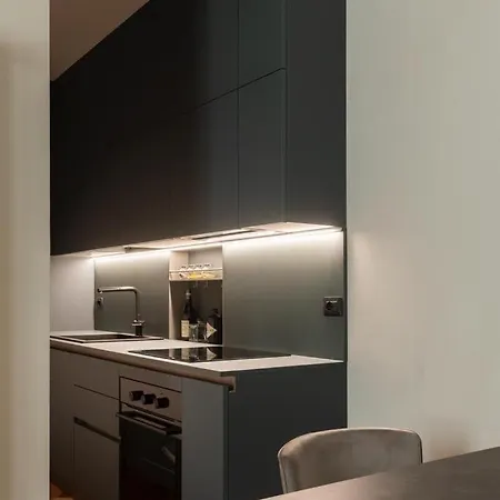 Apartmán Stile Ed Eleganza Fra Stazione E Posta Venezia Milán