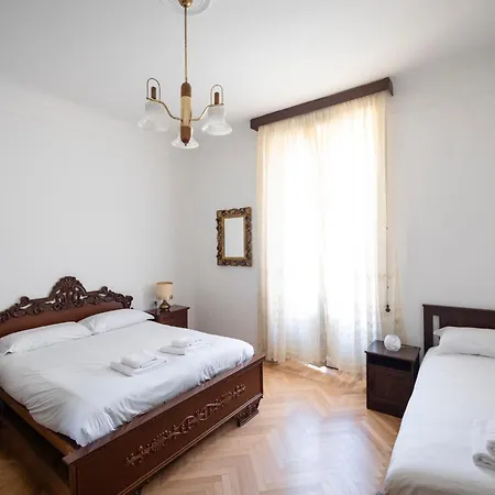 公寓 Moderno Trilocale In Zona Navigli *