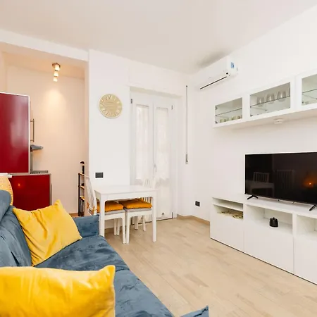Appartement Bacio Di Velluto Vicino Metro Milaan