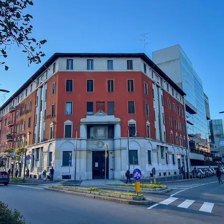 Appartamento Design&comfort A Metro A 2 Min