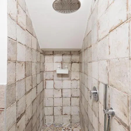 Apartament Urban House - Darsena Navigli Center Mediolan