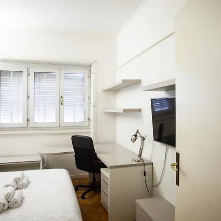 Iconic Luxury Penthouse In The Heart Of Lejlighed