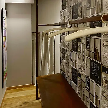 Luxury Art & Chromotherapy Downtown - Free Parking