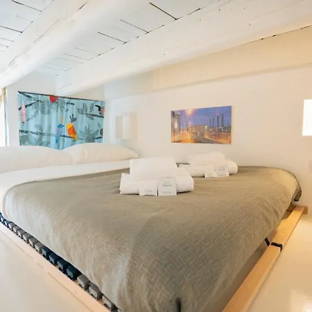 Isola 5 Minutes From Porta Garibaldi Station Lejlighed