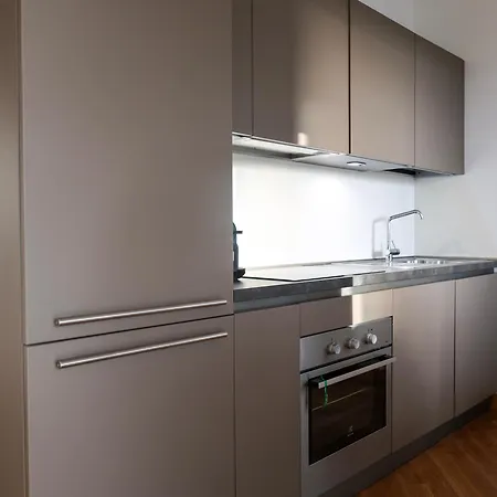 Jungle And Parking * Милан