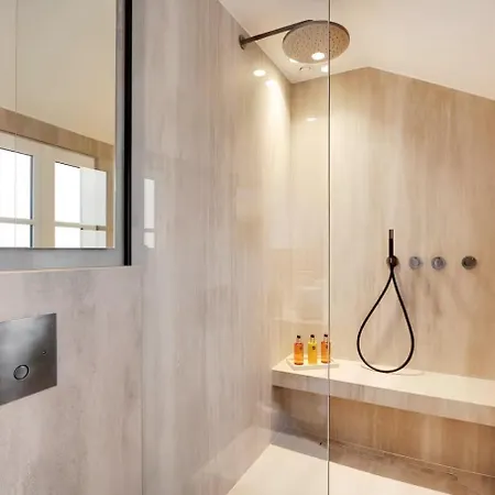 Duomo-station 20m Navigli Ac *