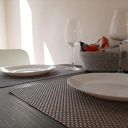 Apartment Bilocale Sforza Centro !!