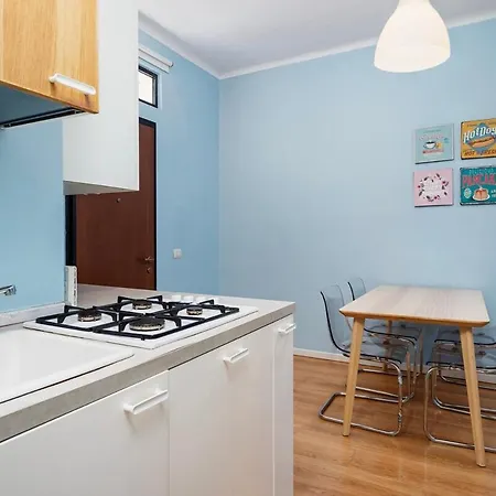 דירה Classbnb - Just 2 Minutes Walk From Domodossola M5 Metro Station *