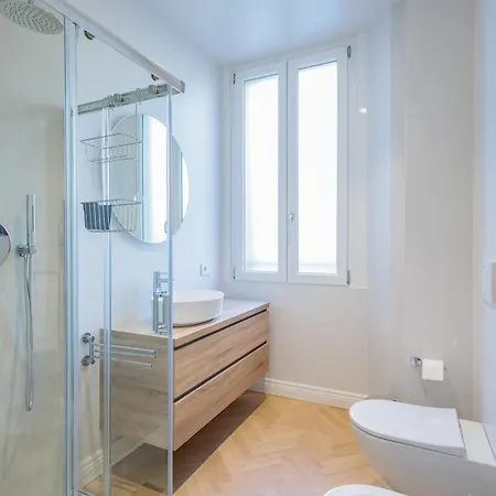 Apartment Living Buonarroti Milan