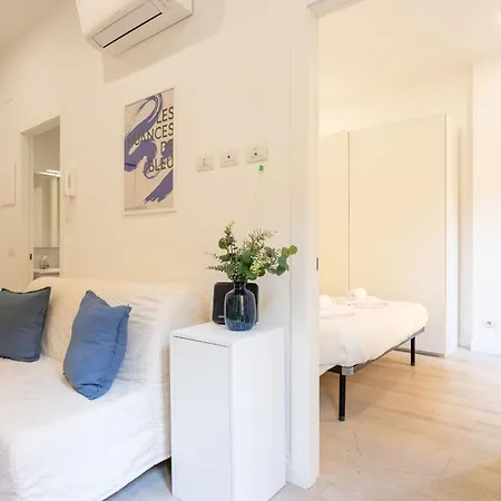 Gorizia Modern One Bedroom By Halldis * Milan
