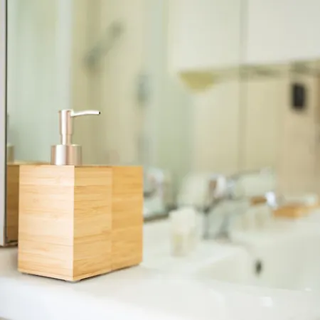 Al 7 Cielo Certosa District *