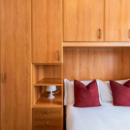 Al 7 Cielo Certosa District *