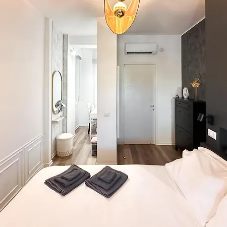 Elegante 80mq Vicino Sempione Apartment