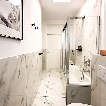 Apartment Elegante 80mq Vicino Sempione