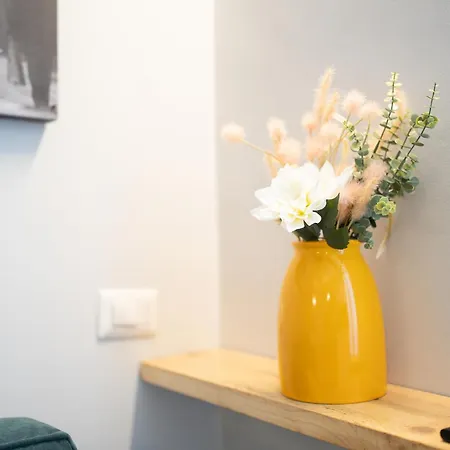 Carlotta - Repubblica Center By Innstay Apartment