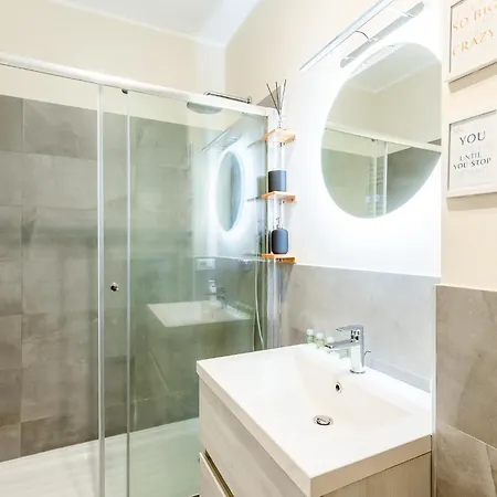 Apartment Carlotta - Repubblica Center By Innstay *