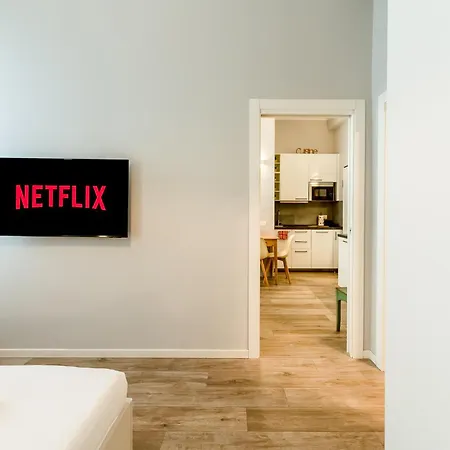 Apartment Carlotta - Repubblica Center By Innstay Milan