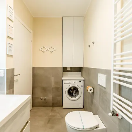 Carlotta - Repubblica Center By Innstay *