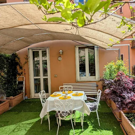Appartement Alma Vacation In The Centre, Big Terrace Milan