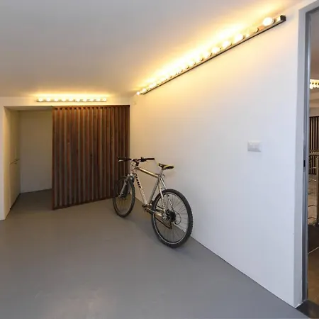 La Galleria - 160 Sqm Design Apartment, & Parking *