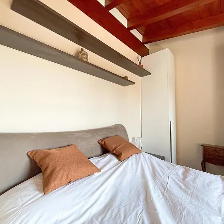 Apartament The Urban Nest 2, Spacious, Wifi And Near The Red Metro Mediolan