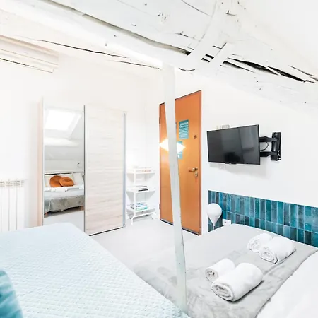 Easylife - - Pergolesi 19 - Buenos Aires Daire