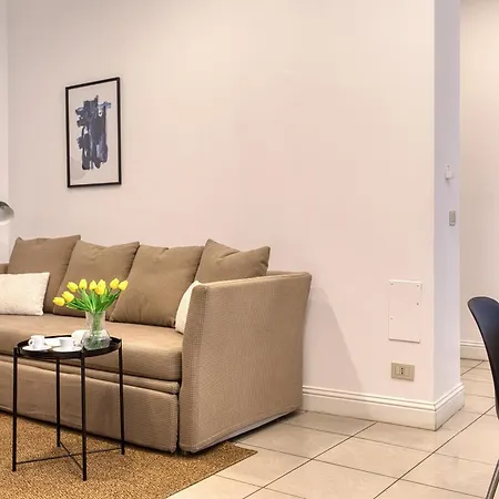 Apartment Easylife - Elegante E Rifinito Vista Duomo In Piazza San Babila Milan