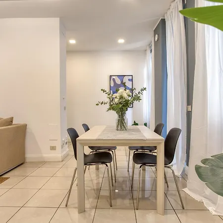 Apartment Easylife - Elegante E Rifinito Vista Duomo In Piazza San Babila *