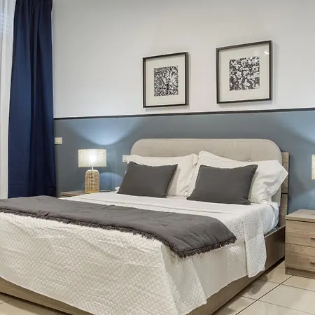 Apartment Easylife - Elegante E Rifinito Vista Duomo In Piazza San Babila Milan