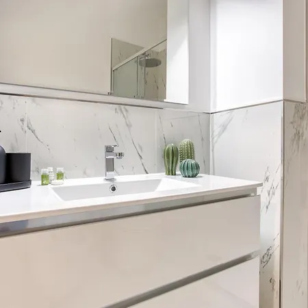 Apartment Easylife - Elegante E Rifinito Vista Duomo In Piazza San Babila