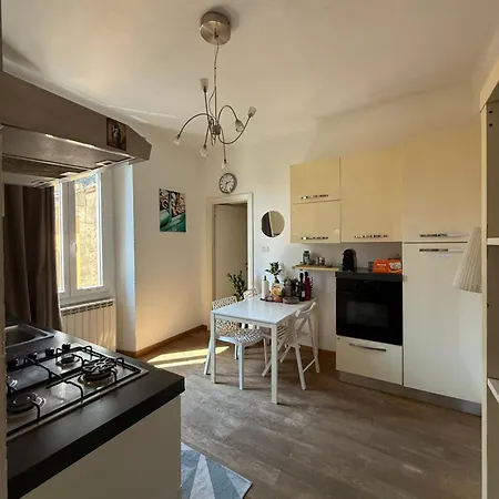 Sottoboscoverticale Milan