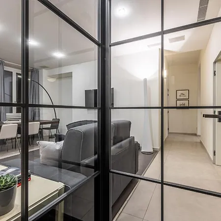 Brera - Grand With Hammam Milán