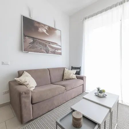 Via Santa Croce 1 - Leia Hospitality Appartement