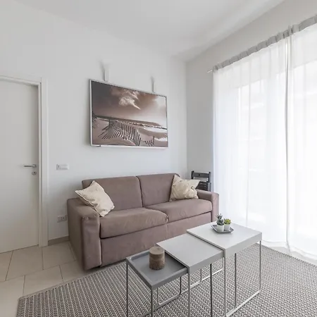 Via Santa Croce 1 - Leia Hospitality * Milan