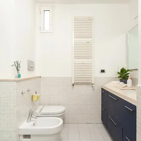 Bellezza14 - Porta Romana / Bocconi * Milánó