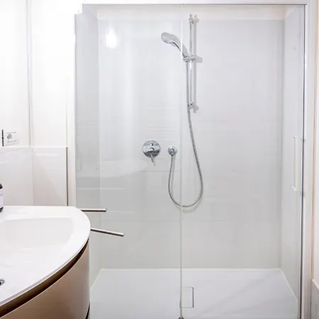 아파트 Luxury Sant'ambrogio